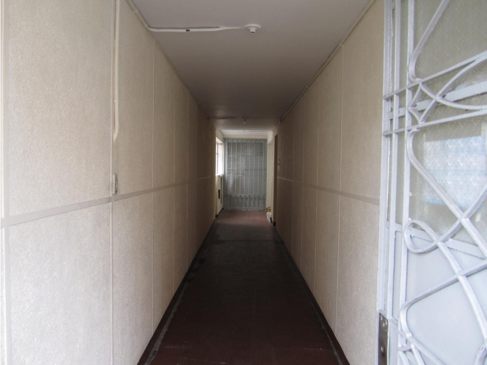Casa en venta en Barrios Unidos, Bogotá · foto 4 de 24