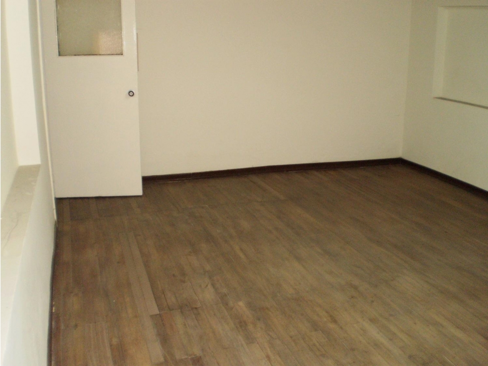 Casa en venta en Barrios Unidos, Bogotá · foto 8 de 24