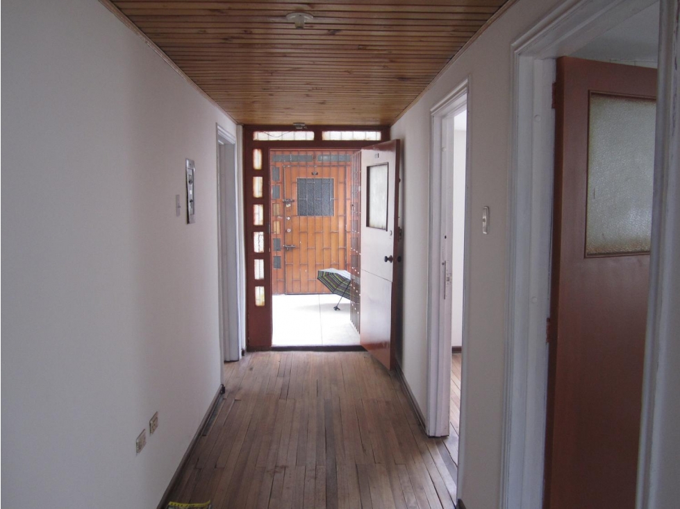 Casa en venta en Barrios Unidos, Bogotá · foto 12 de 24