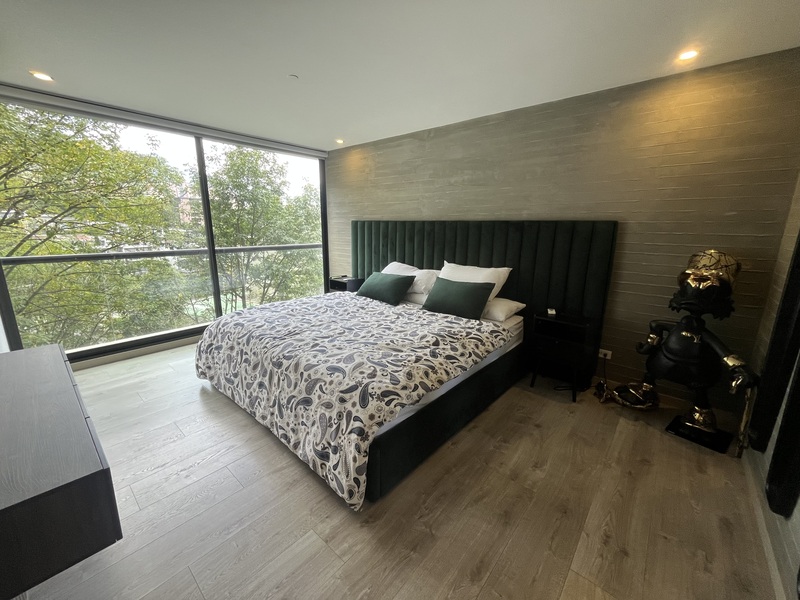 Apartamento en arriendo en Altos Del Poblado, Medellín · foto 8 de 14