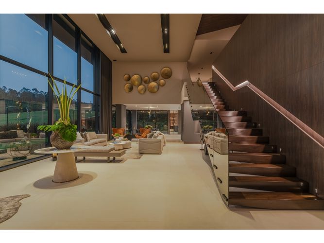 Casa de 6 alcobas en venta en Las Palmas, Envigado, 1045 m² · foto 7 de 24