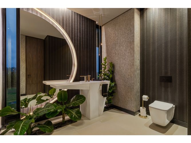 Casa de 6 alcobas en venta en Las Palmas, Envigado, 1045 m² · foto 9 de 24