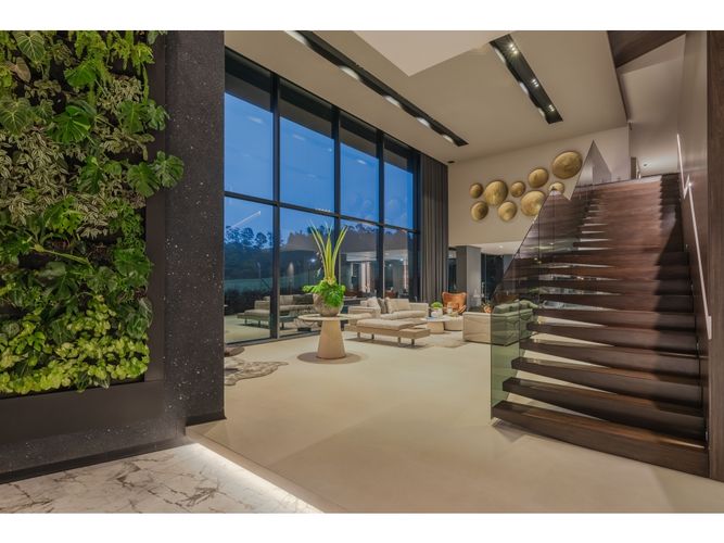 Casa de 6 alcobas en venta en Las Palmas, Envigado, 1045 m² · foto 10 de 24
