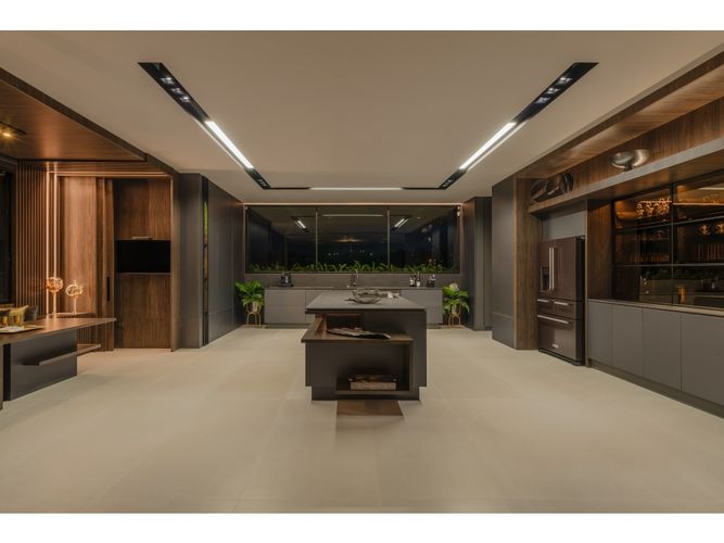 Casa de 6 alcobas en venta en Las Palmas, Envigado, 1045 m² · foto 11 de 24