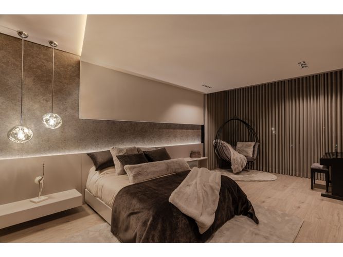 Casa de 6 alcobas en venta en Las Palmas, Envigado, 1045 m² · foto 15 de 24