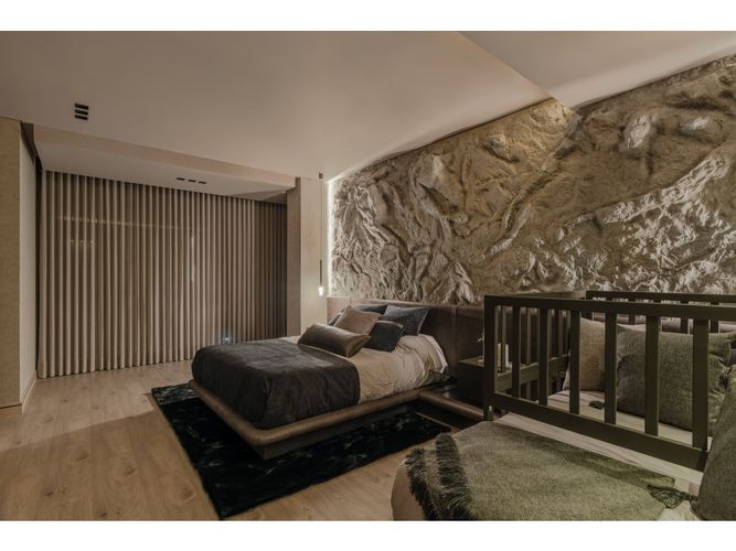 Casa de 6 alcobas en venta en Las Palmas, Envigado, 1045 m² · foto 20 de 24