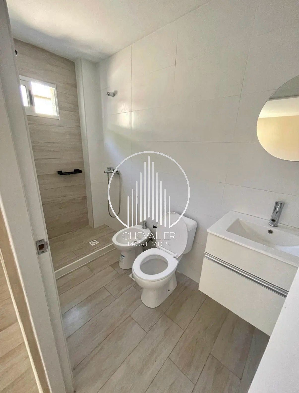 2928 / Excelente apartamento duplex en alquiler estilo industrial 1 dorm / La blanqueada · Foto 9