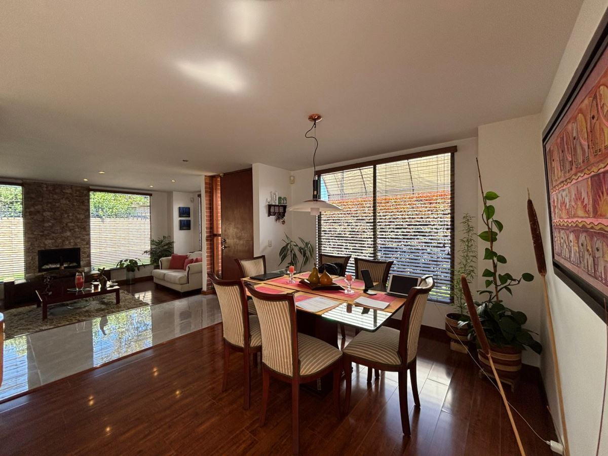 Casa en venta en Engativá, Bogotá · foto 4 de 24