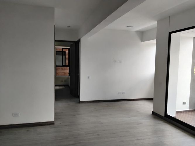 Apartamento de 2 alcobas en arriendo en El Poblado, Medellín, 64 m² · foto 7 de 17