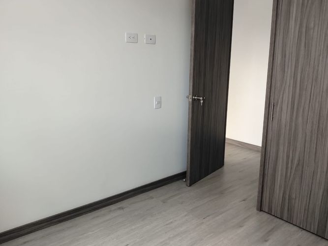 Apartamento de 2 alcobas en arriendo en El Poblado, Medellín, 64 m² · foto 8 de 17