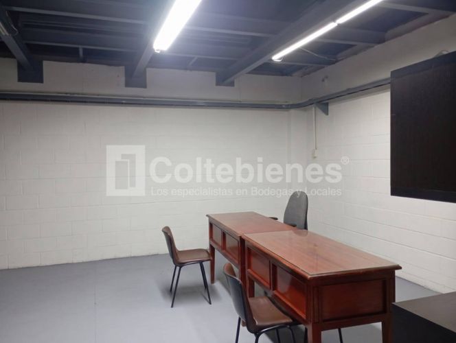 Bodega en arriendo en El Poblado, Medellín, 387 m² · foto 5 de 21