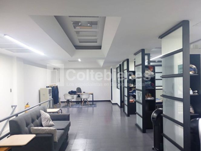 Bodega en arriendo en El Poblado, Medellín, 387 m² · foto 11 de 21