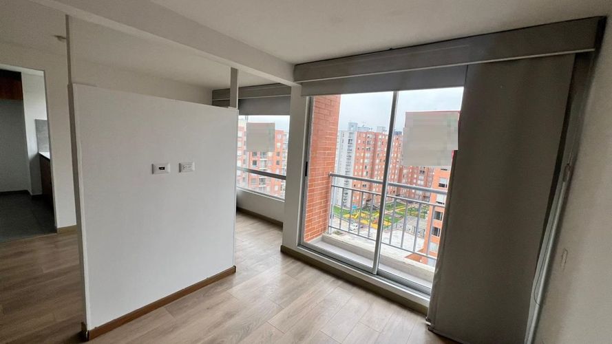 Apartaestudio en venta en Engativá, Bogotá, 35 m² · foto 5 de 14