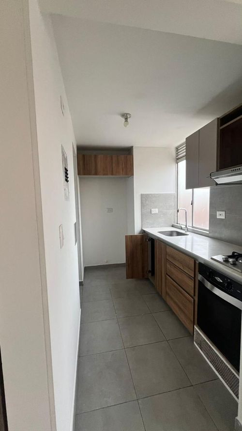 Apartaestudio en venta en Engativá, Bogotá, 35 m² · foto 6 de 14