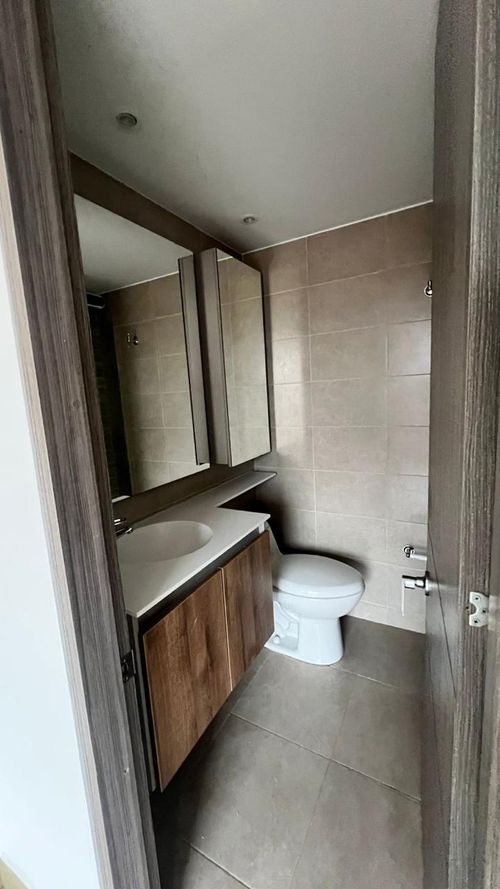 Apartaestudio en venta en Engativá, Bogotá, 35 m² · foto 10 de 14