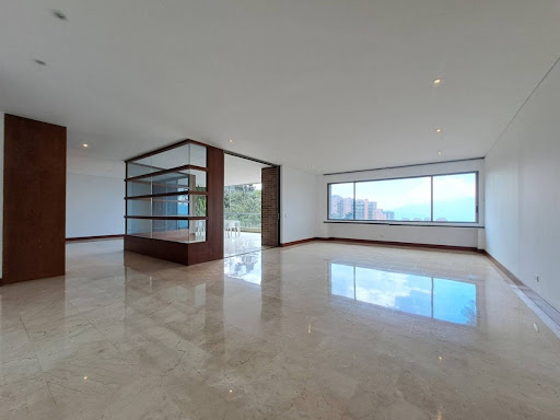 Apartamento en arriendo en Las Palmas, Medellín · foto 6 de 24