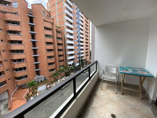 Apartamento en venta en Laureles, Medellín · foto 18 de 24