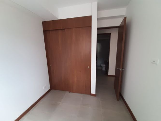Apartamento de 3 alcobas en venta en San Jose Obrero, Bello, 82 m² · foto 6 de 18