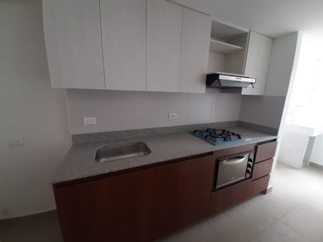 Apartamento de 3 alcobas en venta en San Jose Obrero, Bello, 82 m² · foto 14 de 18