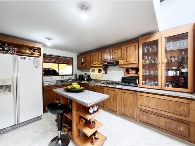 Casa de 5 alcobas en venta en Chilacos, Chía, 260 m² · foto 9 de 24