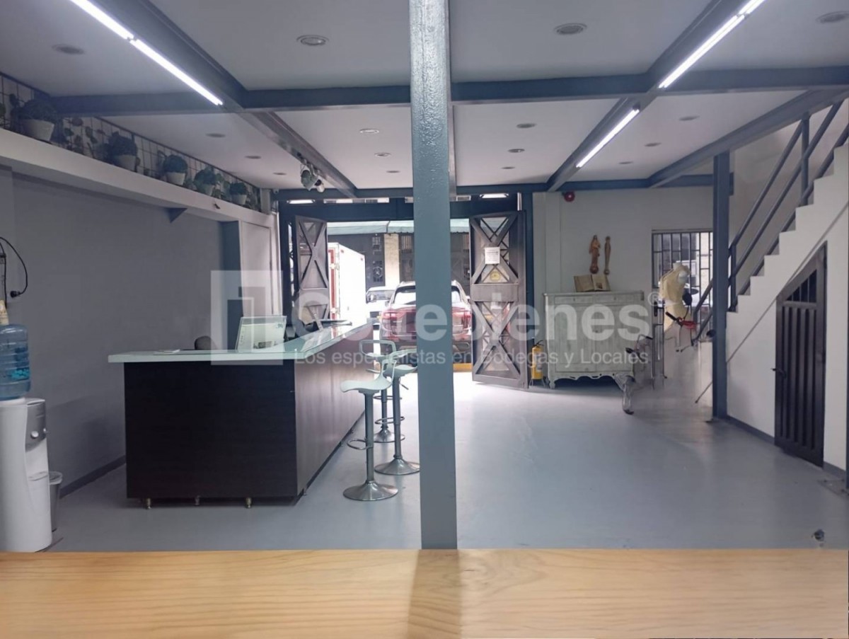 Warehouse for sale in El Poblado, Medellín 3