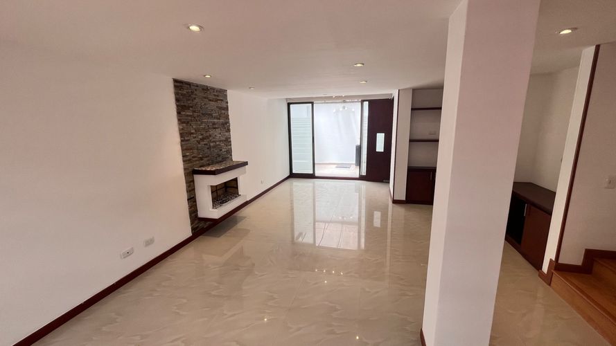 Casa de 4 alcobas en venta en Cota, 170 m² · foto 5 de 24