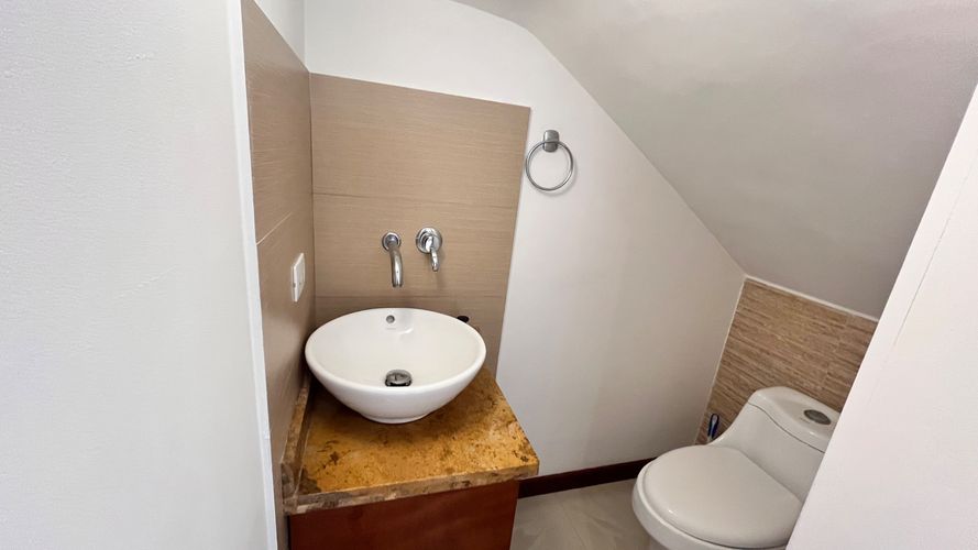 Casa de 4 alcobas en venta en Cota, 170 m² · foto 10 de 24