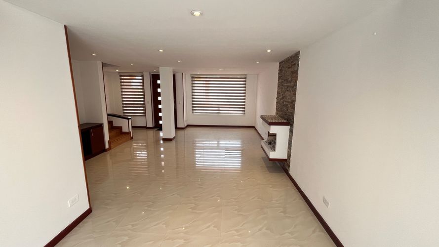 Casa de 4 alcobas en venta en Cota, 170 m² · foto 9 de 24