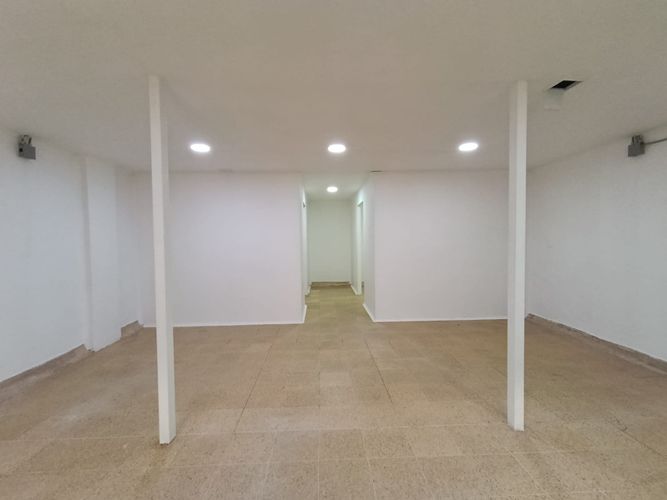 Bodega en arriendo en Boston, Medellín, 277 m² · foto 5 de 18