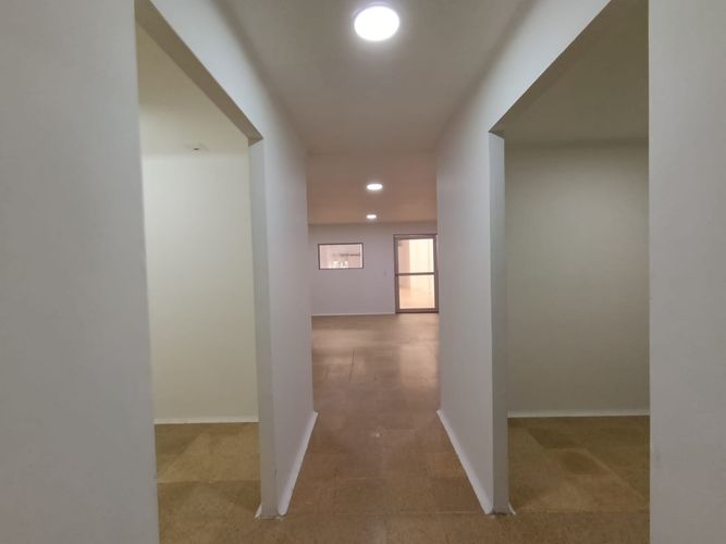 Bodega en arriendo en Boston, Medellín, 277 m² · foto 8 de 18