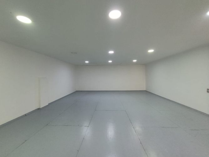 Bodega en arriendo en Boston, Medellín, 277 m² · foto 11 de 18