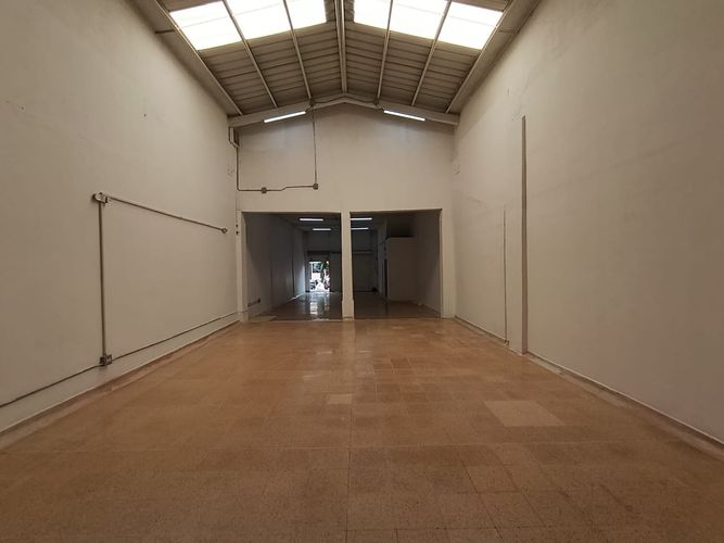 Bodega en arriendo en Boston, Medellín, 277 m² · foto 14 de 18