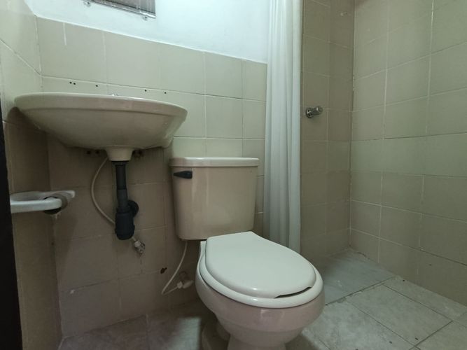 Bodega en arriendo en Boston, Medellín, 277 m² · foto 18 de 18
