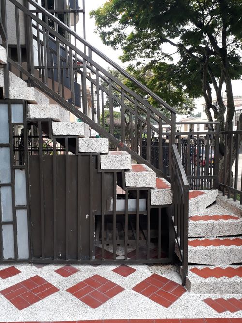 Edificio en venta en Departamental, Cali, 200 m² · foto 13 de 13