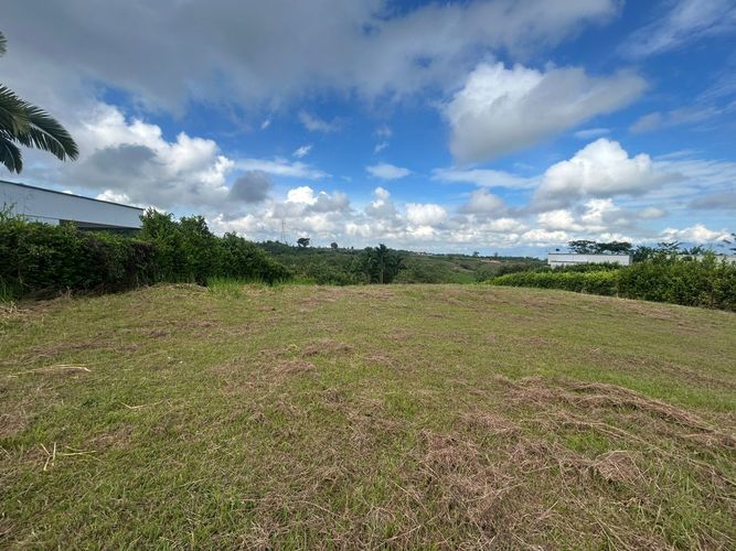 Lote en venta en Cerritos, Pereira, 1900 m² · foto 2 de 8