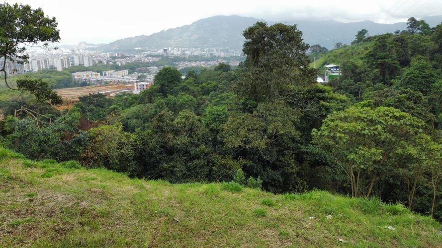 Lote en venta en Gaitan, Dosquebradas, 2400 m² · foto 7 de 15