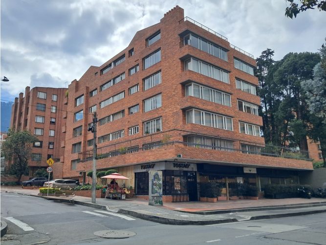Apartamento en venta en Chapinero, Bogotá, 220 m² · foto 1 de 24