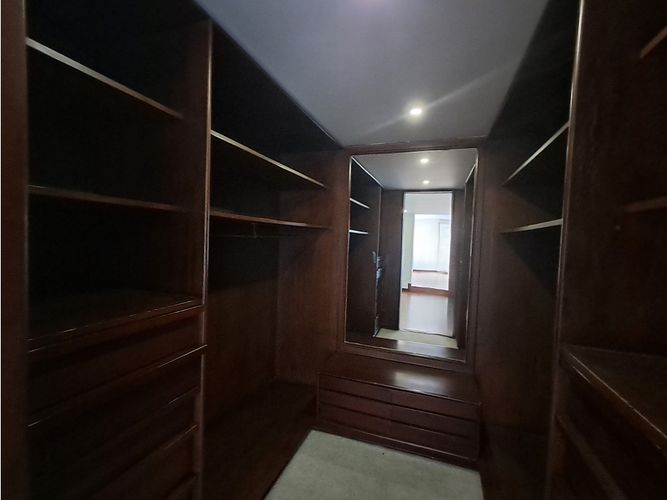 Apartamento en venta en Chapinero, Bogotá, 220 m² · foto 17 de 24