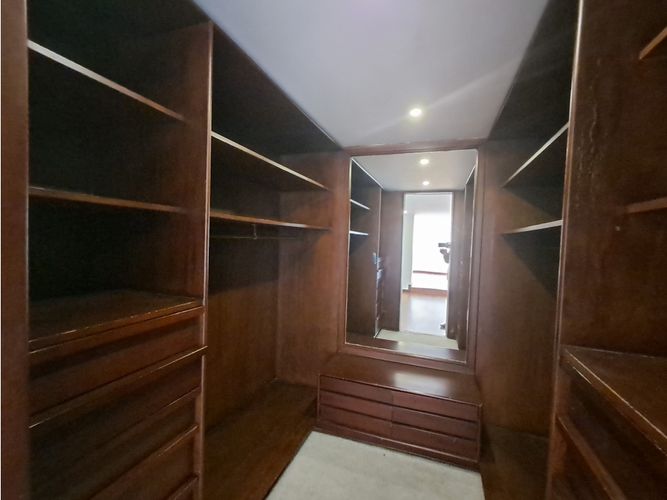 Apartamento en venta en Chapinero, Bogotá, 220 m² · foto 18 de 24