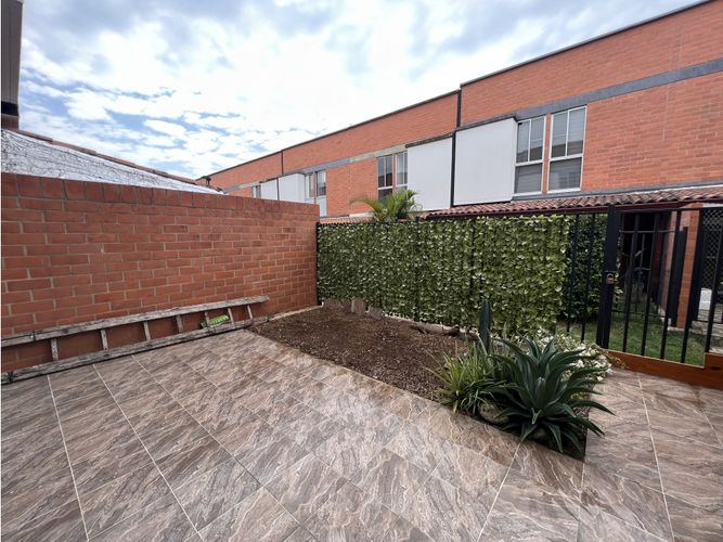 Casa de 3 alcobas en venta en Cinco Soles, Cali, 100 m² · foto 14 de 17