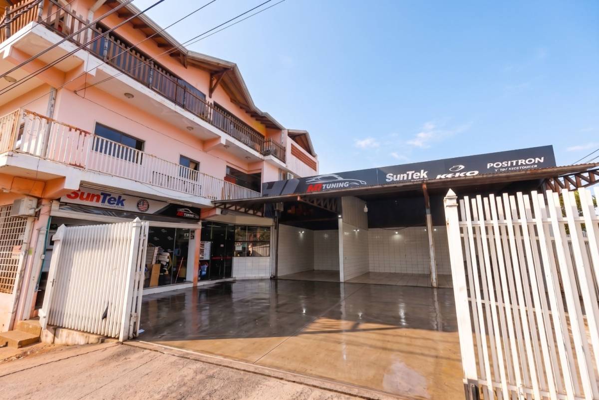 Vendo Importante Esquina (lavadero + edificio)/ Shopping San Lorenzo) — foto 2