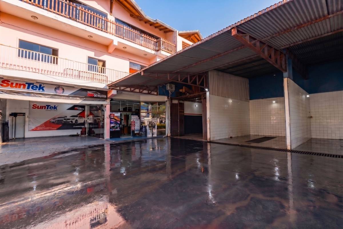 Vendo Importante Esquina (lavadero + edificio)/ Shopping San Lorenzo) — foto 3