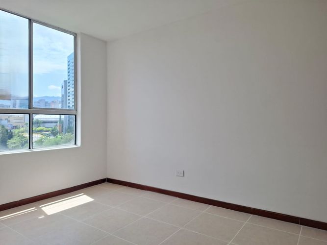 Apartamento en arriendo en El Poblado, Medellín · foto 9 de 18