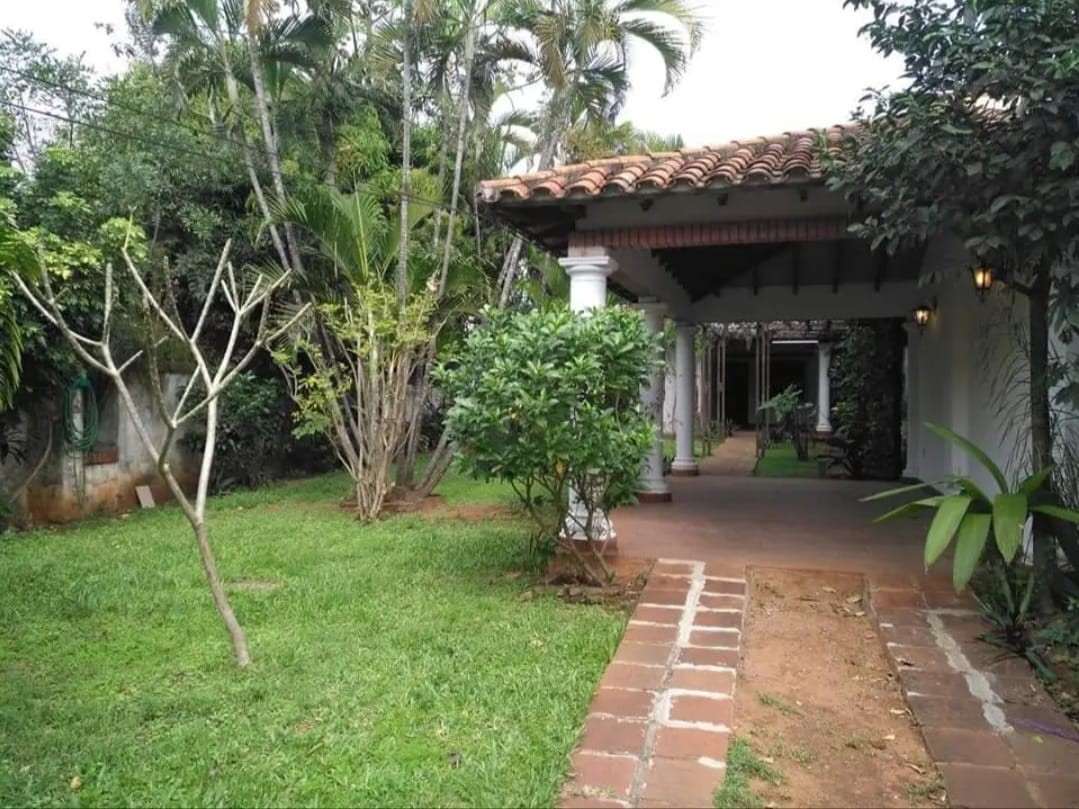 Imperdible oferta, 863 m2, Sucre casi Denis Roa, Barrio San Cristobal — foto 3