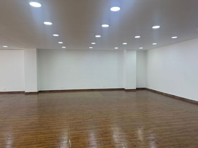 Local en arriendo en San Marcos, Envigado, 200 m² · foto 5 de 7