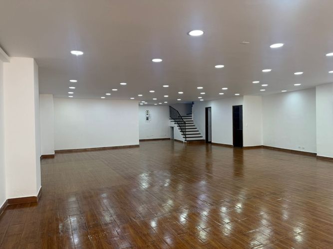 Local en arriendo en San Marcos, Envigado, 200 m² · foto 3 de 7