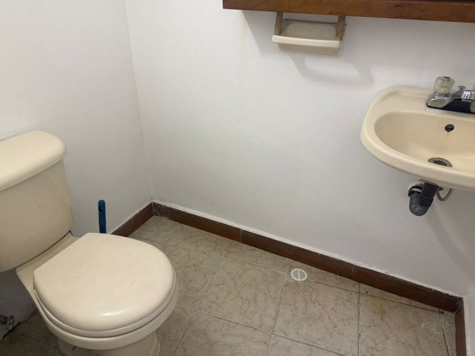 Local en arriendo en San Marcos, Envigado, 200 m² · foto 6 de 7