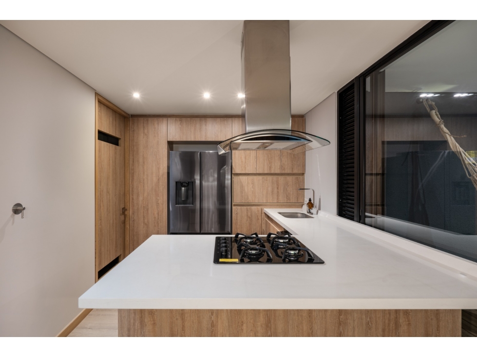 Apartment for sale in Camino Verde, Medellín 5