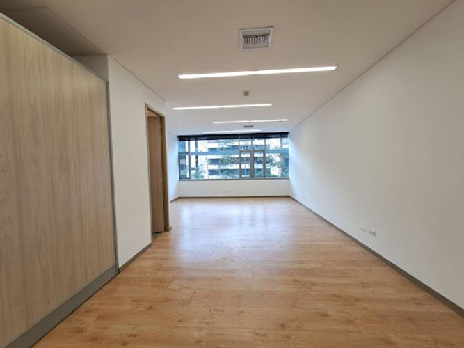 Oficina en arriendo en Milla De Oro, Medellín, 44 m² · foto 2 de 14