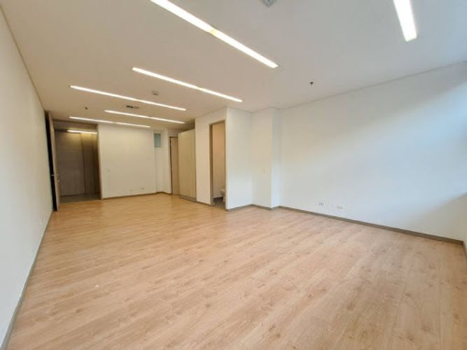 Oficina en arriendo en Milla De Oro, Medellín, 44 m² · foto 12 de 14